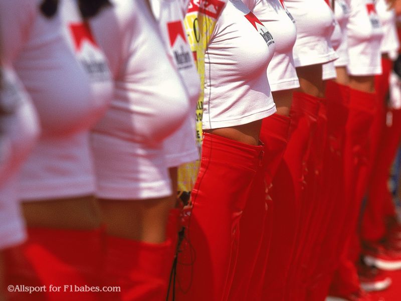 F1 Babes 1.jpg