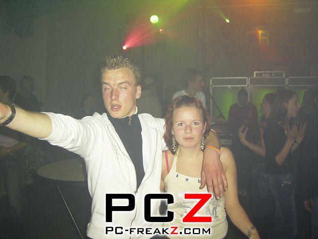pc-freakzcom_ps082.106.jpg