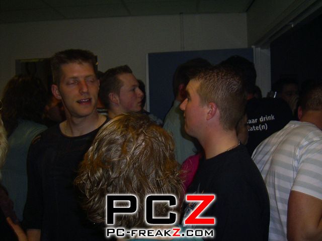 pc-freakzcom_ps082.101.jpg