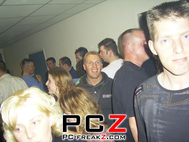 pc-freakzcom_ps082.102.jpg