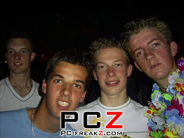 pc-freakzcom_ps084.063.jpg