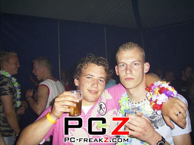 pc-freakzcom_ps084.070.jpg
