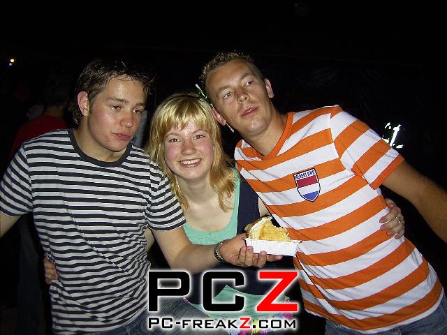 pc-freakzcom_ps084.088.jpg