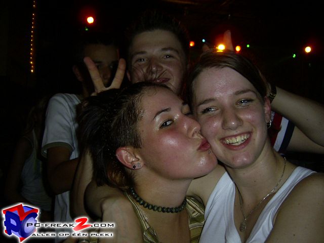 pc-freakzcom_ps049.275.jpg