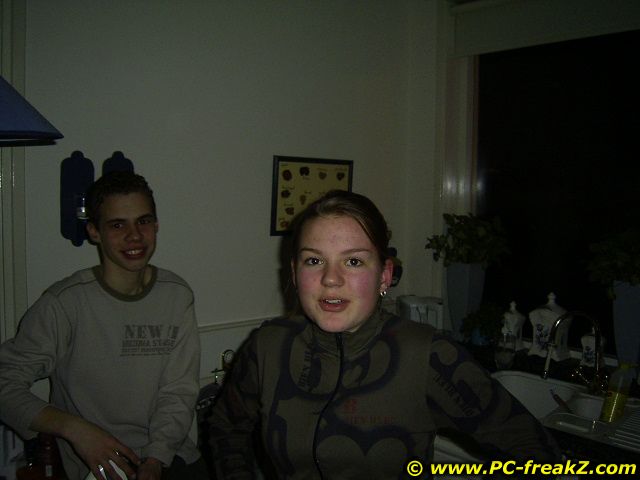 pc-freakzcom_ps010.155.jpg