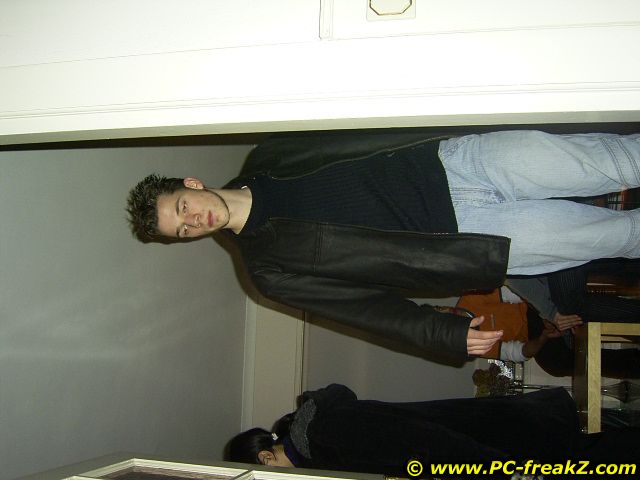 pc-freakzcom_ps010.129.jpg