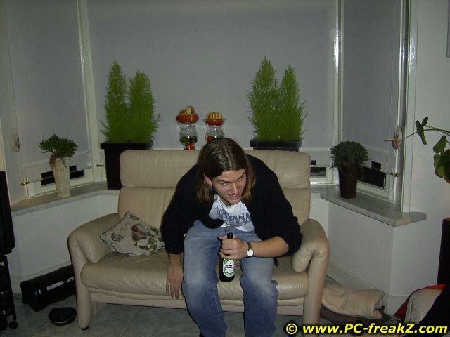 pc-freakzcom_ps010.212.jpg