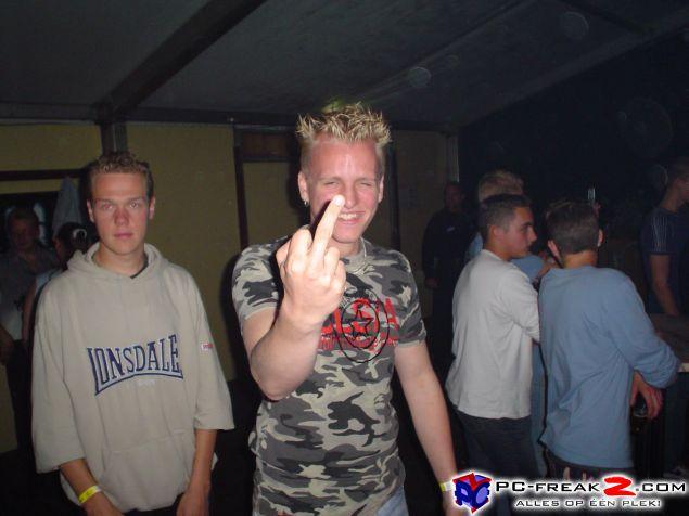 pc-freakzcom_ps042.017.jpg