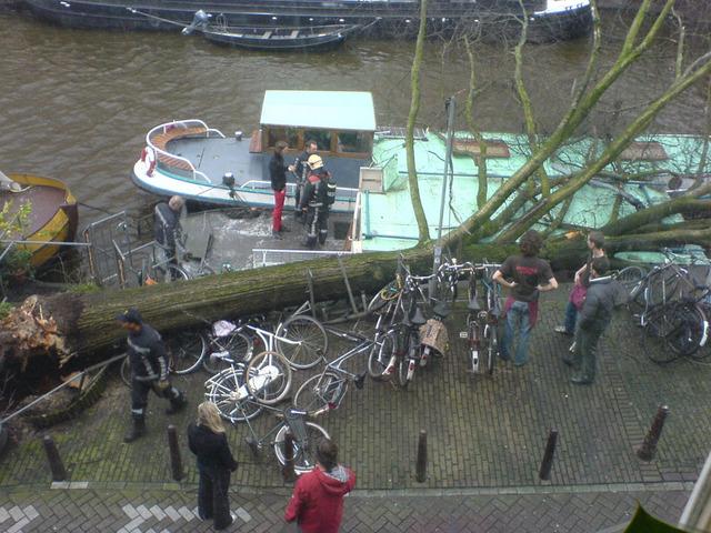 Boom omgevallen op Prinsengracht Amsterdam.jpg